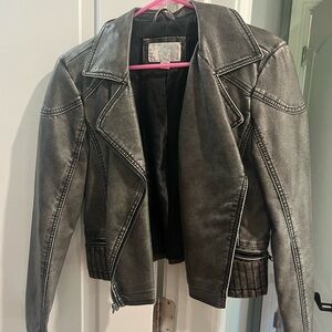 Women’s grey beige greige faux leather moto jacket size medium bomber coat